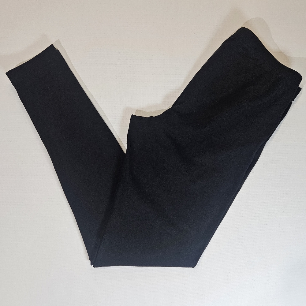 Old Navy Leggings Womens‎ Medium Black Goth Inspired Capsule Wardrobe Activewear